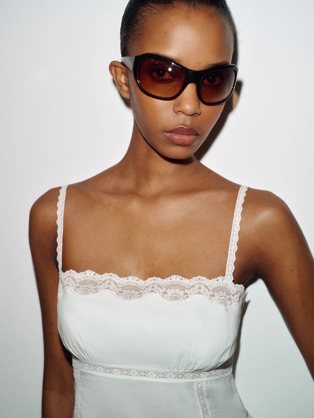 Reformation White Lace-Trim Crop Cami Top - Picture 3 of 15